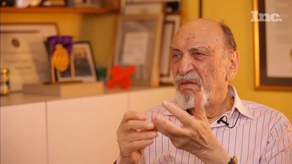 Diferencia entre arte y diseño explicadas por Milton Glaser