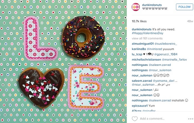 Ejemplo-celebrar-DunkinDonuts-en-Instagram2