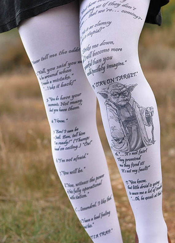 Ejemplo de marketing de inspiración - medias con citas de libros