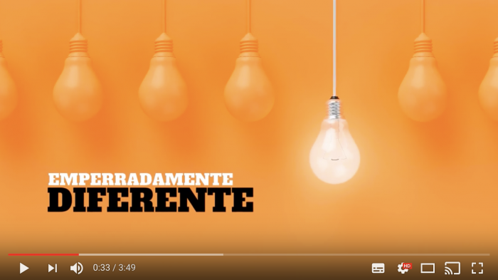 emperradamente diferente