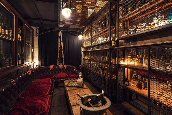 inspirar a los clientes con restaurantes clandestinos