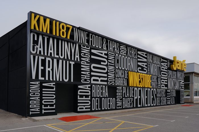 Branding tipográfico + Inspiring Marketing