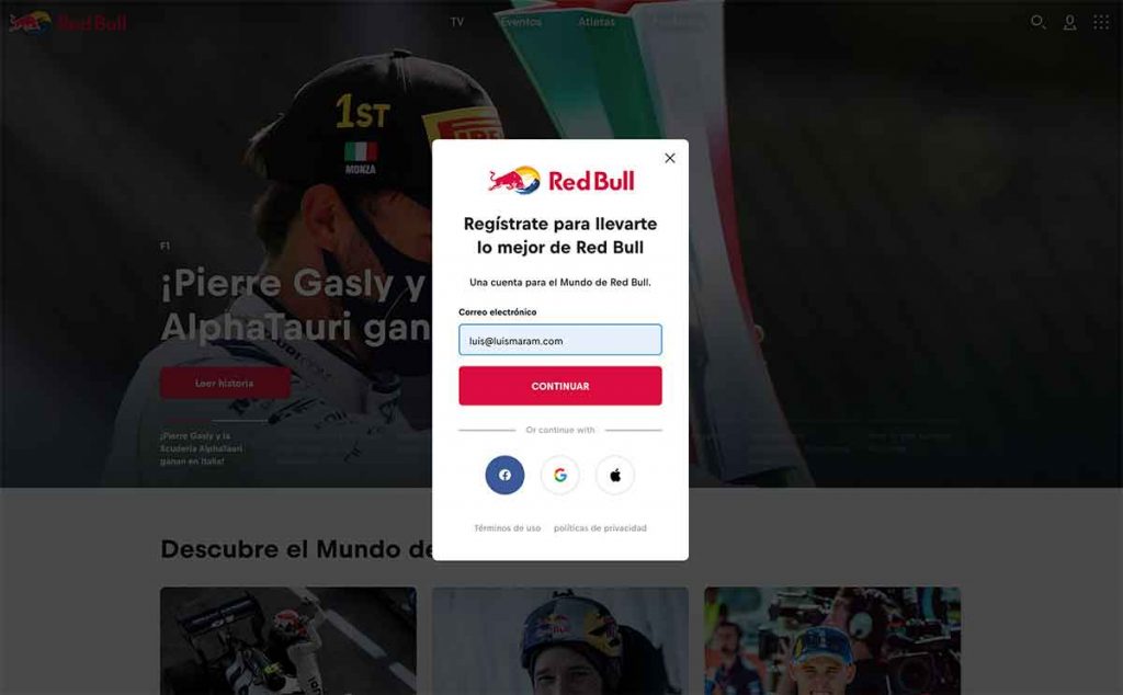 Red Bull... cada marca es un medio