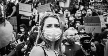 ¿Deben las marcas tomar posturas?