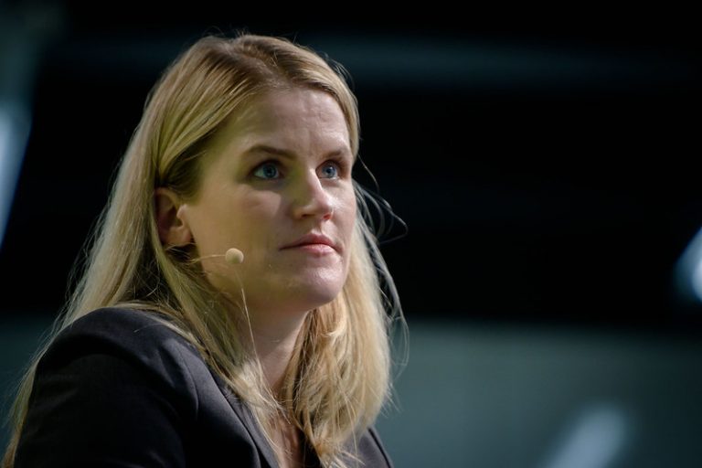 FrancesHaugen Luis Maram