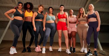 senos al desnudo de adidas