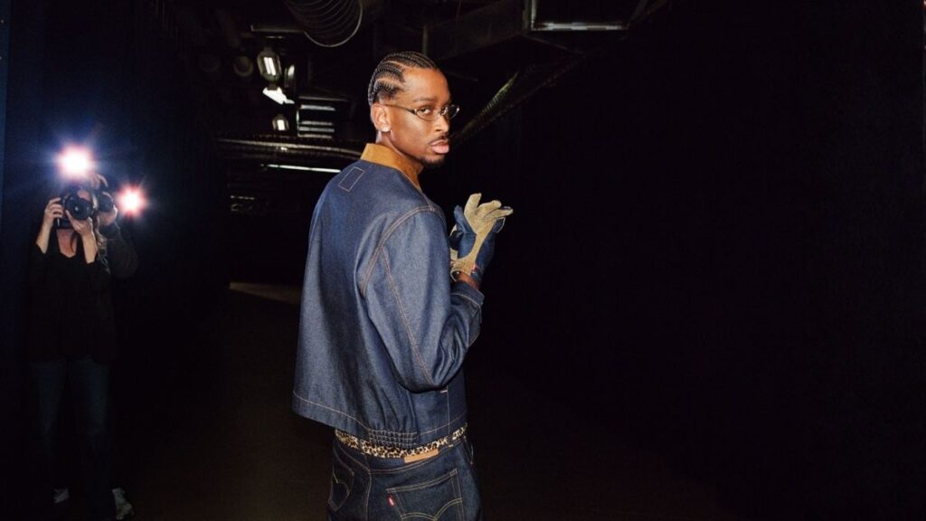 Backstory: una campaña hecha con el trasero